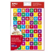 Apli Gomets Tematicos las Letras - 210 Gomets en 3 Hojas - Adhesivo Removible - Ayuda en la Identificacion y Pronunciacion de Letras - Adhesivo Base Agua - Libre de Disolventes - Color Variado