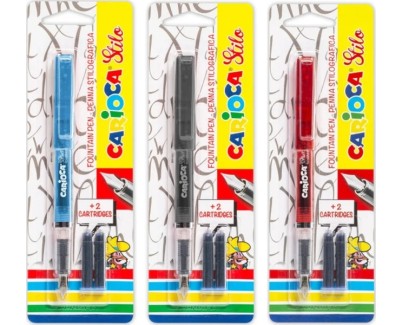 Carioca Pack de 1 Pluma Estilografica + 2 Cartuchos - Cartuchos Estandar de Tinta Azul - Escritura Suave y Precisa - Colores del Cuerpo Surtidos Aleatorios