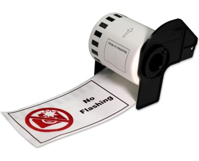 Compatible Brother DK22251 - Etiquetas de Tama&ntilde;o personalizado - Ancho 62mm x 15,24 metros - Texto rojo y negro sobre fondo blanco