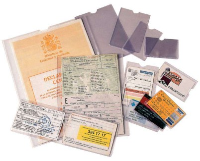 Esselte Pack de 100 Portacarnets Tama&ntilde;o 87x56mm (NIF) - Transparente Acabado Liso