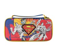 FR-TEC Bolsa Premium Superman para Nintendo Switch - Compatible con Todos los Modelos - Estuche de Alta Calidad con Soporte Incorporado - Incluye Caja de 4 Juegos - Material Interior Protector Aterciopelado - Color Varios