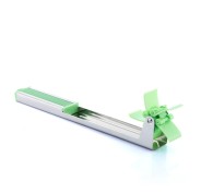 Innovagoods Cutmil Cortador de Sandia en Cubos - Mango Ergonomico - Compacto y Ligero - Facil de Limpiar - Seguro y Preciso - 29.5x6.8x3.2cm - Color Verde