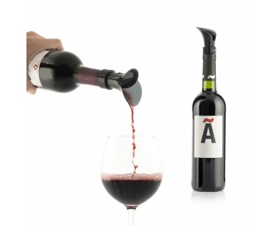 Innovagoods Wintopp Tapon Dispensador de Vino 2 en 1 con Aireador - Multifuncion - Cierre Hermetico - Antigoteo - Facil de Limpiar - 5x9.8x5cm - Color Negro