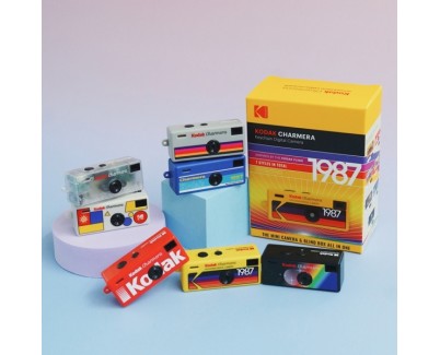 Kodak Charmera Camara Digital Instantanea Retro - 1.6M Megapixels - Tama&ntilde;o Diminuto/Llavero - Bateria Recargable - Peso 30g - Modelo Aleatorio