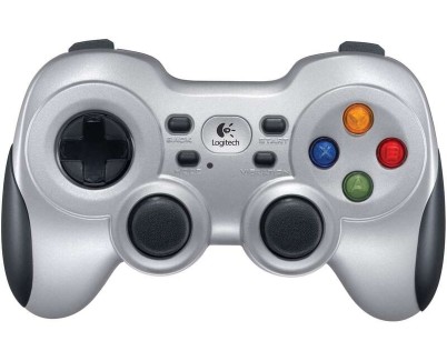 Logitech F710 Mando/Gamepad Inalambrico USB - Para PC - 12 Botones - Color Plata/Negro