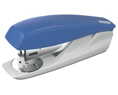 Petrus 210 Recycle Grapadora de Sobremesa - Grapa hasta 25 Hojas - 96% de Plastico Reciclado - Grapado Abierto, Cerrado y Clavado - Incluye 200 grapas Petrus 22/6 - Color Azul