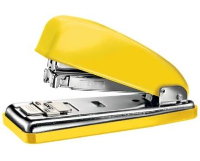 Petrus 226 WOW Grapadora Metalica + Caja de 200 Grapas - Hasta 30 Hojas - Grapado Cerrado, Abierto y Clavado - Color Amarillo