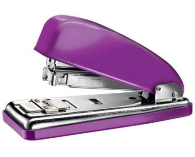 Petrus 226 WOW Grapadora Metalica + Caja de 200 Grapas - Hasta 30 Hojas - Grapado Cerrado, Abierto y Clavado - Color Violeta Metalizado