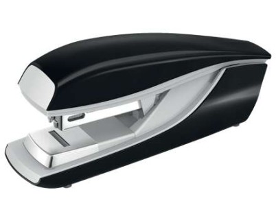 Petrus 236 Grapadora Metalica de Sobremesa - Grapa hasta 30 Hojas - Grapado Plano puede ser Clavado - Color Negro
