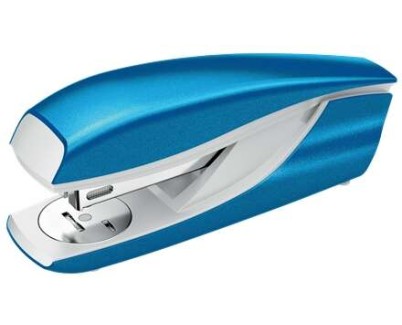 Petrus 635 Grapadora Metalica de Sobremesa - Grapa hasta 30 Hojas - Extraegrapas Integrado - Grapado Cerrado, Abierto y Clavado - Color Azul Metalizado