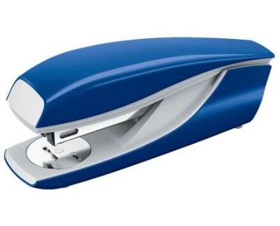 Petrus 635 Grapadora Metalica de Sobremesa - Grapa hasta 30 Hojas - Extraegrapas Integrado - Grapado Cerrado, Abierto y Clavado - Color Azul