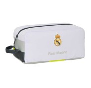 Safta Real Madrid Zapatillero de 9L - Asa de Mano - Cierre de Cremallera - 34x15x18cm - Color Blanco y Negro